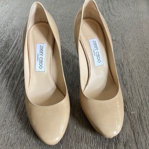 39.5 Jimmy choo pump, beige color, gently used